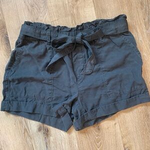American Eagle pull on shorts size xs